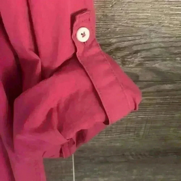 IZod shirt NWT - Picture 2 of 5